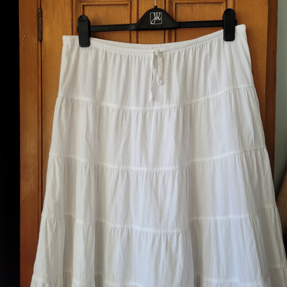 Wilfred White Tiered Midi Skirt - Picture 6 of 14